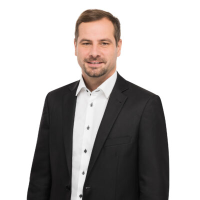 1106_Alpha+Leonis_Partners_PORTRAIT_365